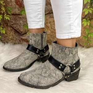 FREEBIRD Santiago Snake Leather Harness Boots, 7